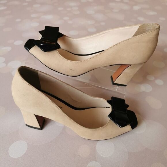 US 9 heel peep toe suede cream black - Picture 1 of 16